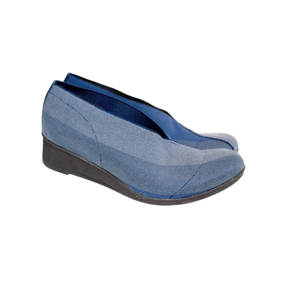 Charleston Shoe Co Cape Wedges Blue Fabric Blue Gray Slip On Shoes